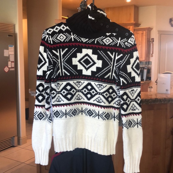 Lauren Jeans Company Sweater, Small - Picture 7 of 7